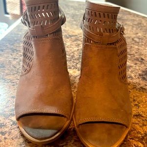 American Eagle Women’s Shoes